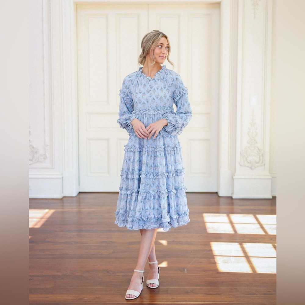 Dainty Jewells Blue Floral Midi Dress